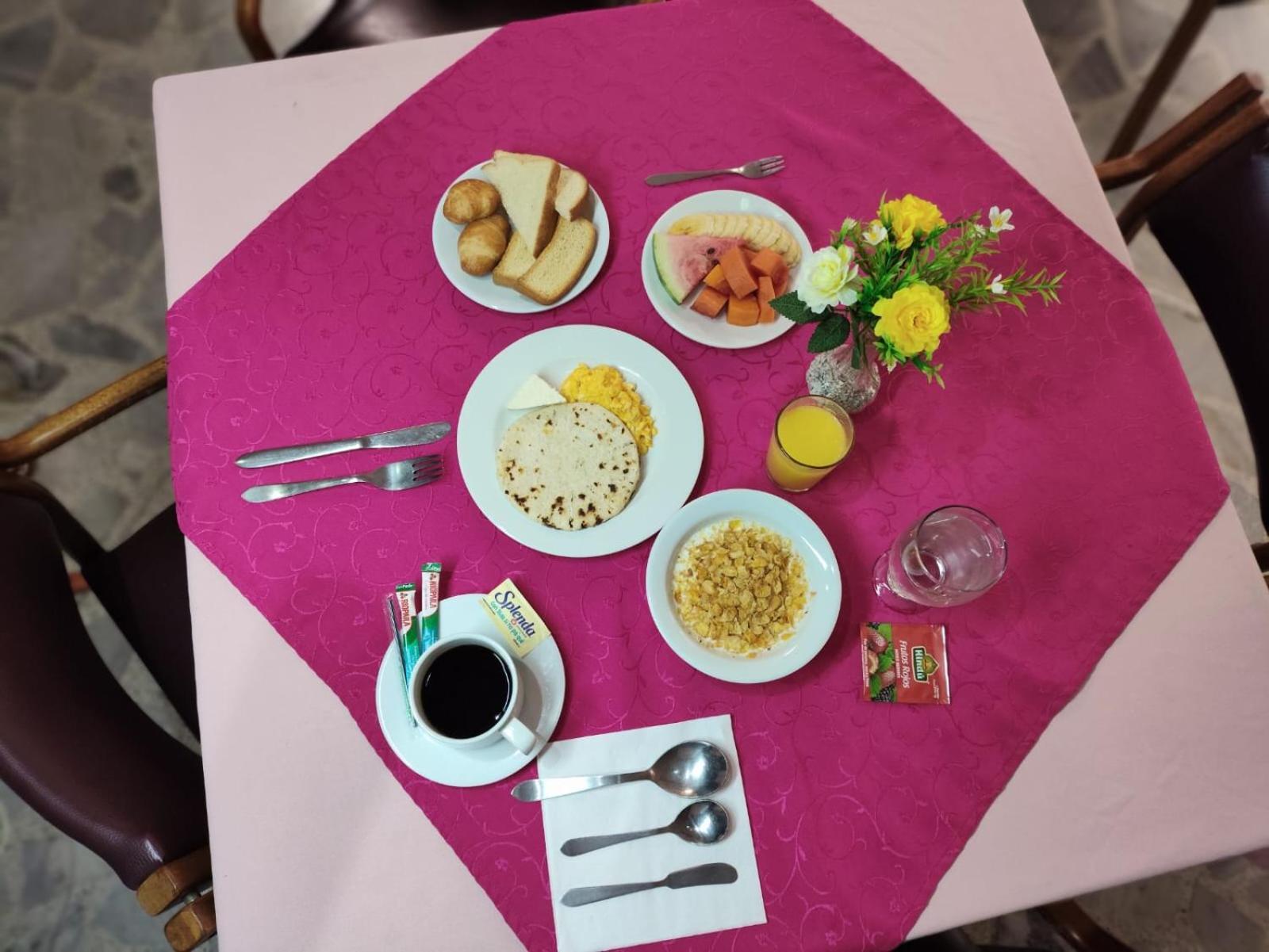 Gran Hotel Medellín Zewnętrze zdjęcie