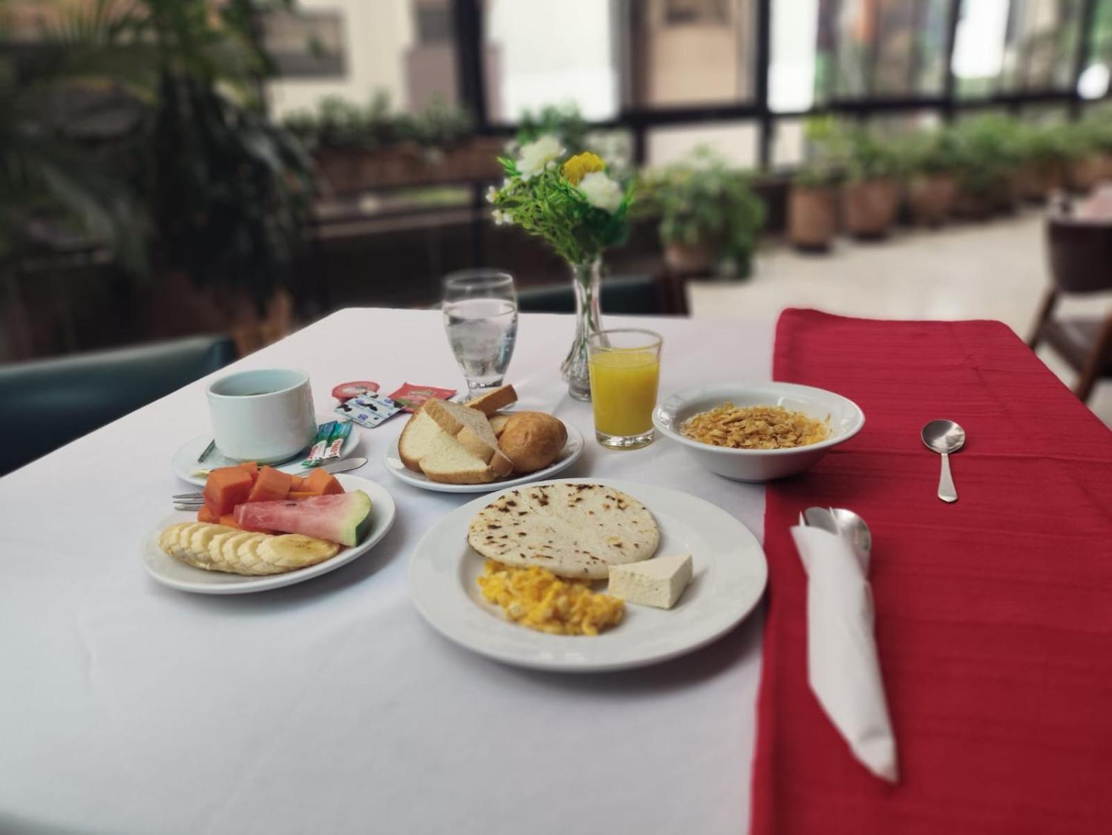 Gran Hotel Medellín Zewnętrze zdjęcie